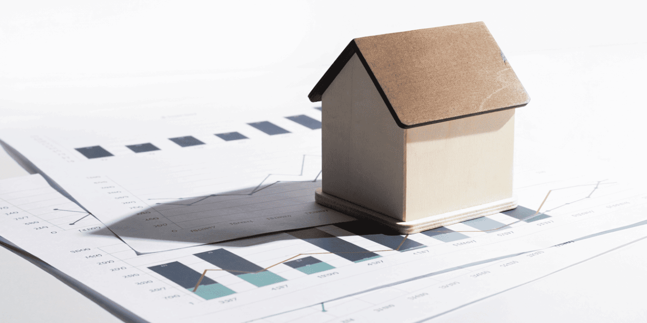Is It Still Worth Investing in Canadian Real Estate in 2026?